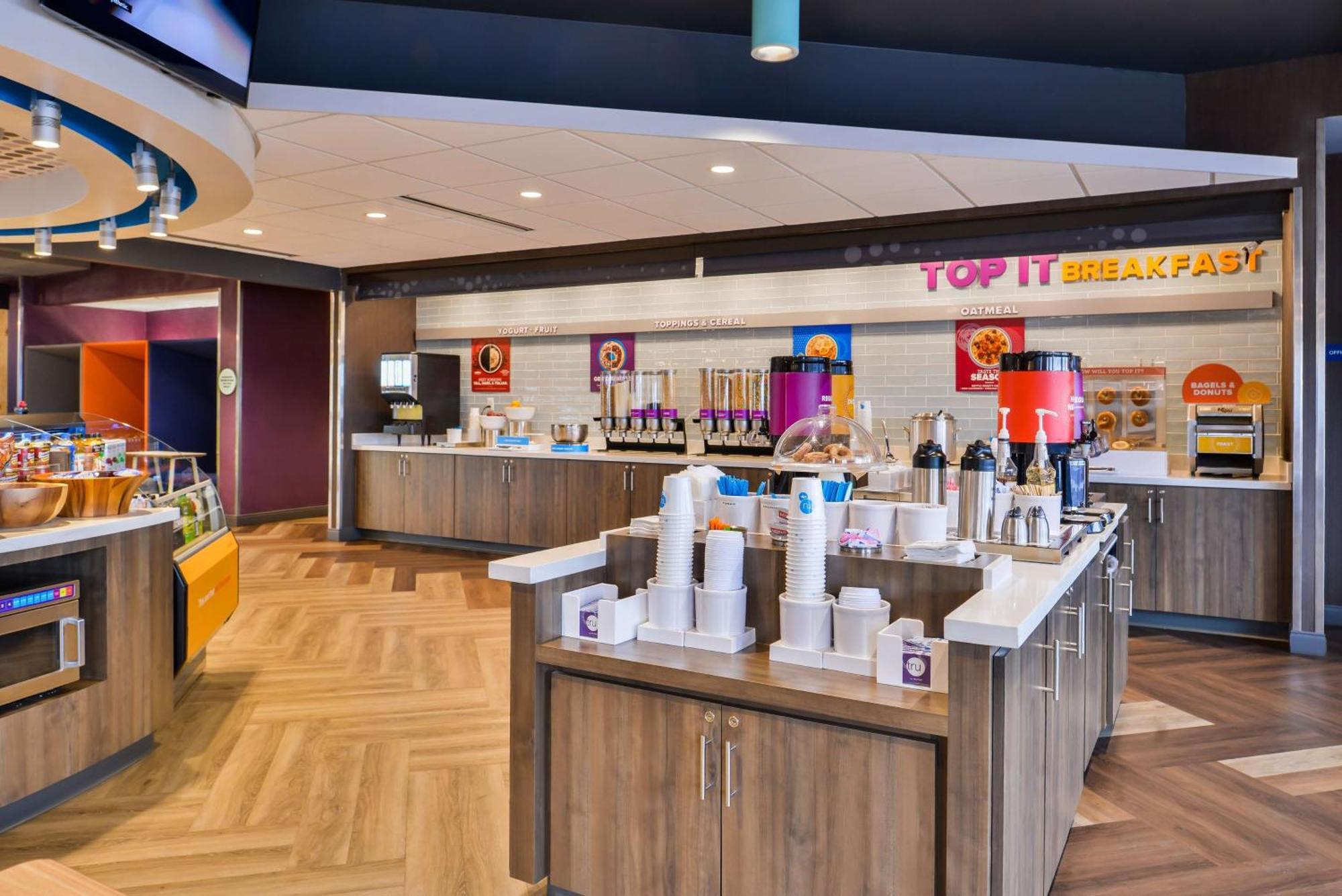 Tru By Hilton Stuttgart Hotel Ngoại thất bức ảnh